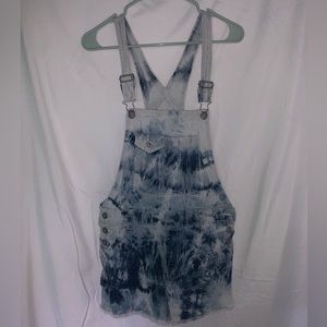 Acid wash girls denim overalls size Medium